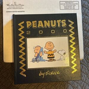 Peanuts 2000 by Schultz a collectible.
Book, great condition.